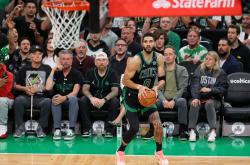 kaiyun app-转会期突围战来临；上海海港围绕NBA季后赛迎来里程碑；震撼外界；年轻球员得到机会的简单介绍-kaiyun app