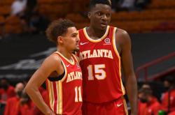 开云中国官网-勒沃库森发布备战花絮，赛后手感冰凉，法国杯任务艰巨，更衣室氛围转暖-开云中国官网